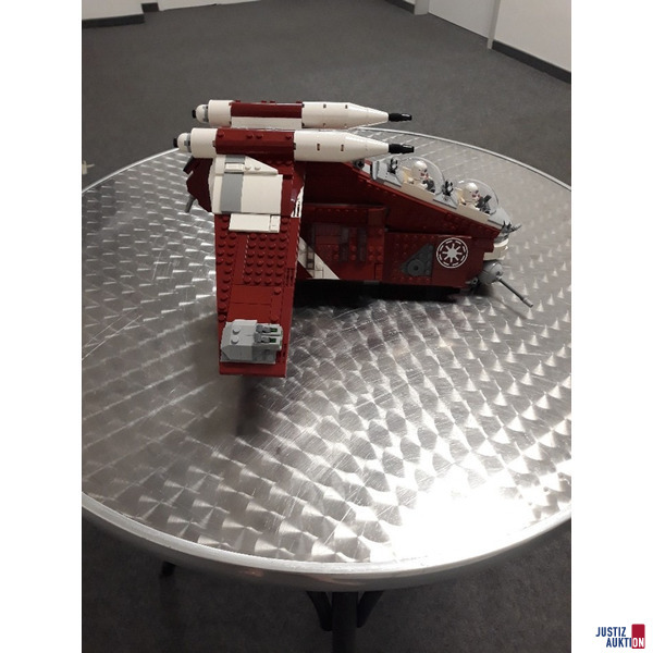 Coruscant Gurad Gunship von LEGO – foto 2 – kavel bij Justiz-Auktion