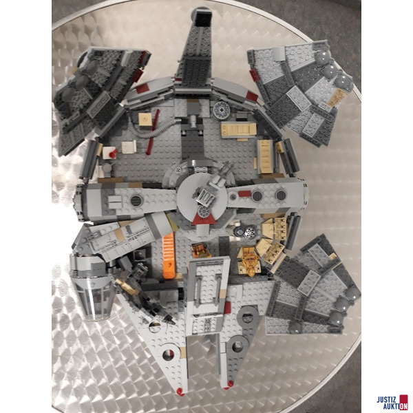 "Raumschiff" von Lego – foto 5 – kavel bij Justiz-Auktion