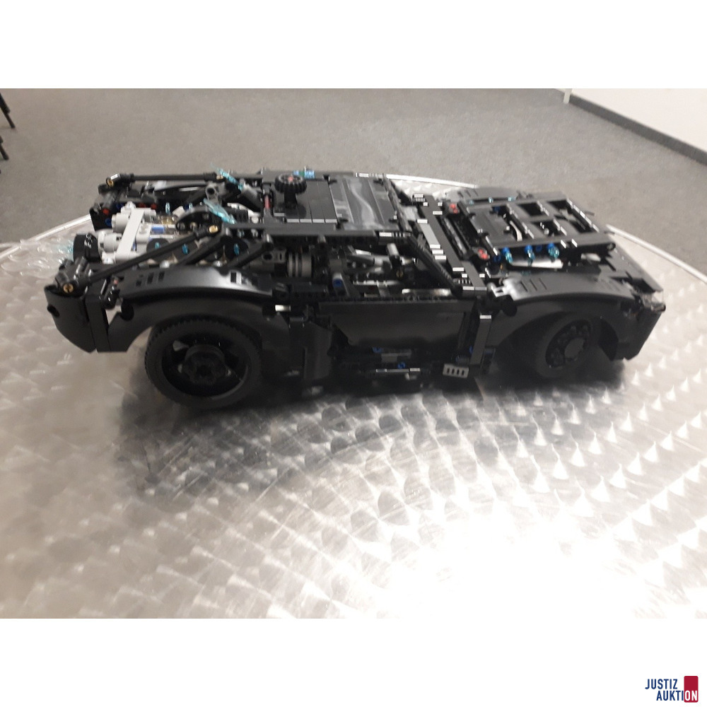 The Batman - Batmobile von LEGO Technic