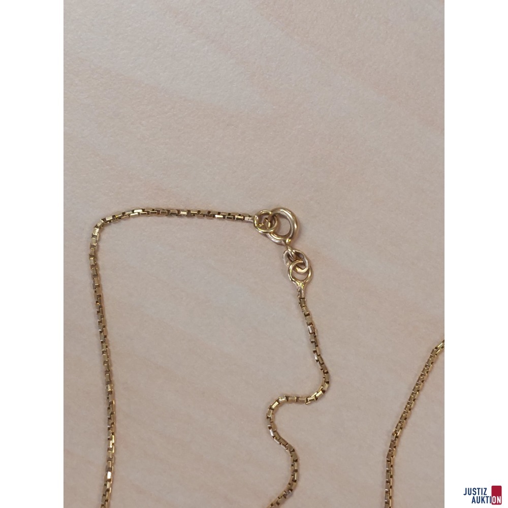 Gelbgoldkette&comma; 750 &permil; punziert&comma; 6&comma;5 g&comma; L&auml;nge 60 cm mit unechtem Hufeisenanh&auml;nger