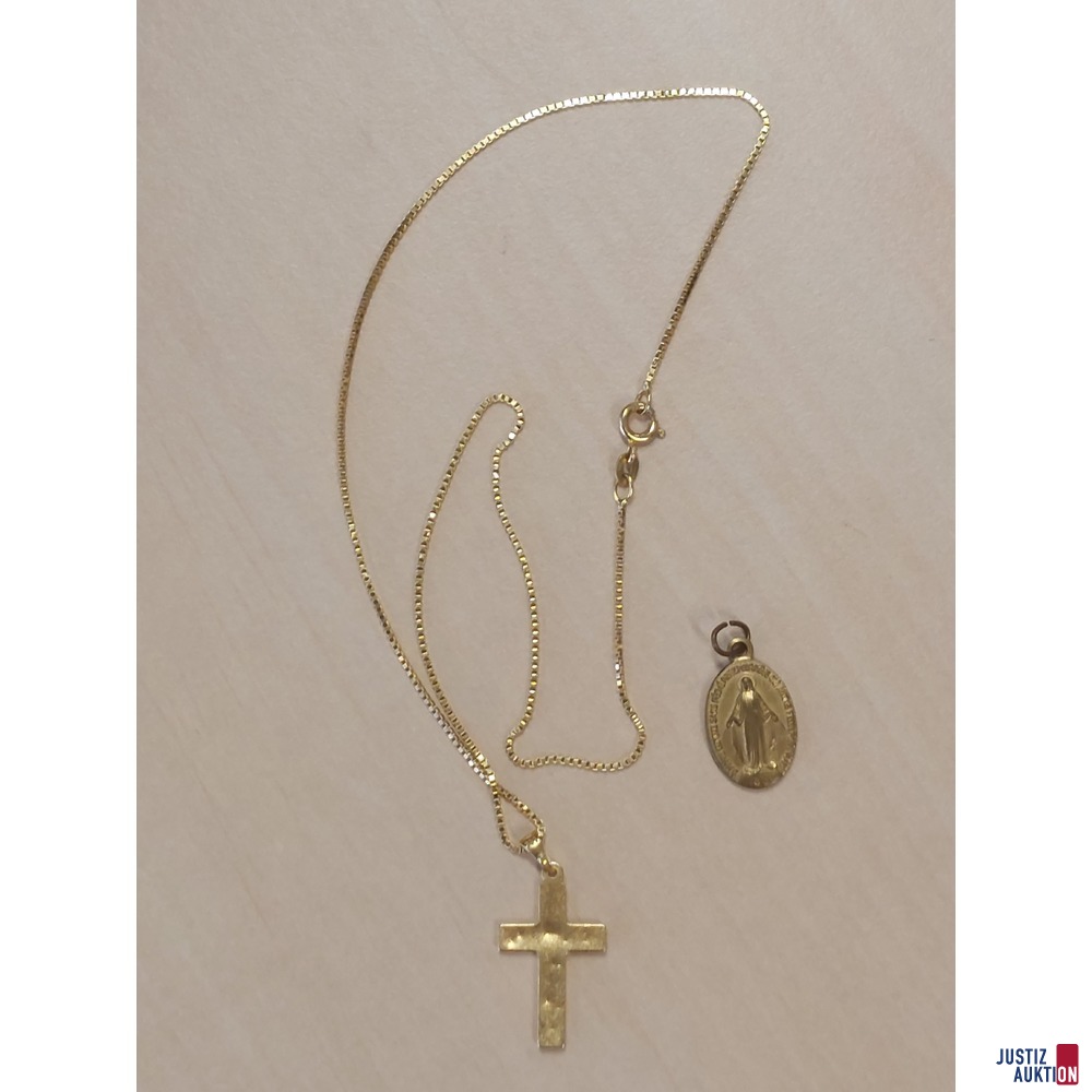 Gelbgoldkette mit Kreuzanh&auml;nger&comma; 585 &permil; punziert&comma; 3&comma;2 g&comma; L&auml;nge 38 cm mit unechtem Devotionalanh&auml;nger