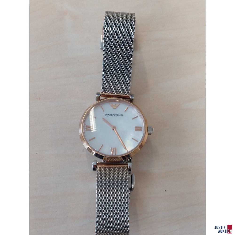 Damenarmbanduhr der Marke Emporio Armani