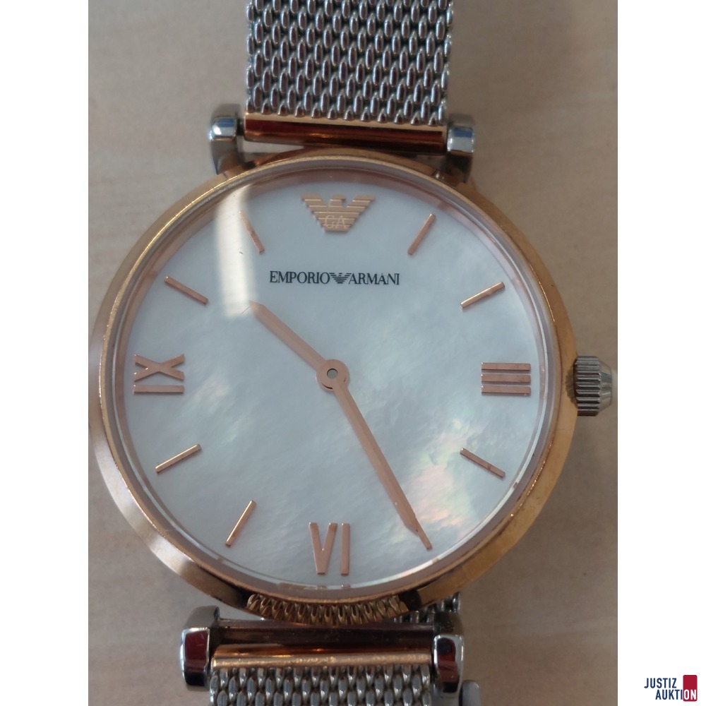 Damenarmbanduhr der Marke Emporio Armani
