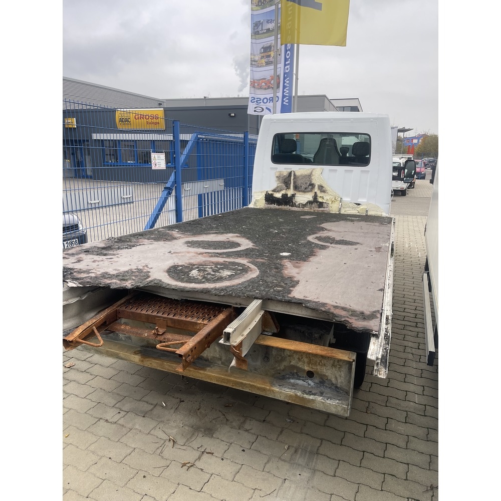 hinten inst. Elektrische Anlage