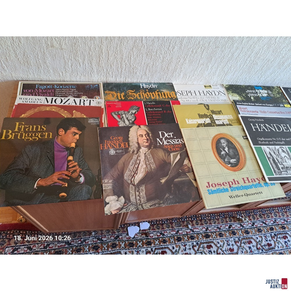Konvolut aus Schallplatten u&period;a&period;