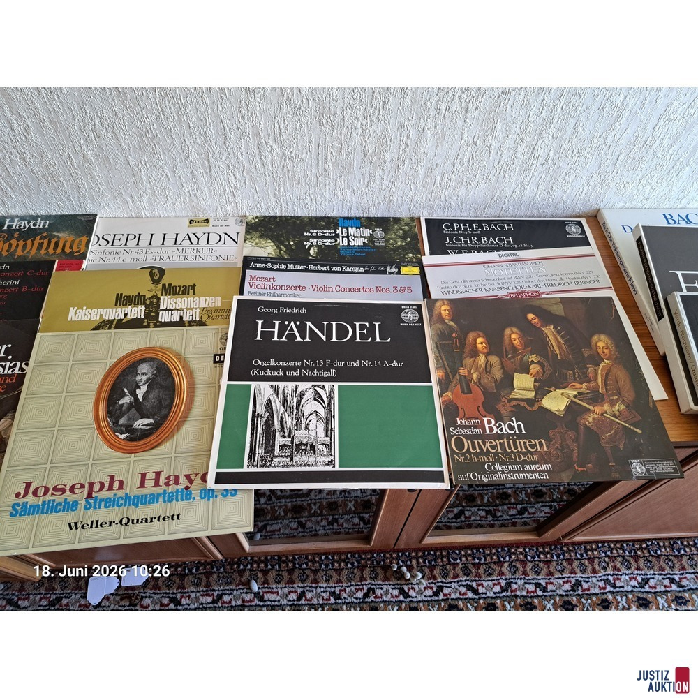 Konvolut aus Schallplatten u&period;a&period;
