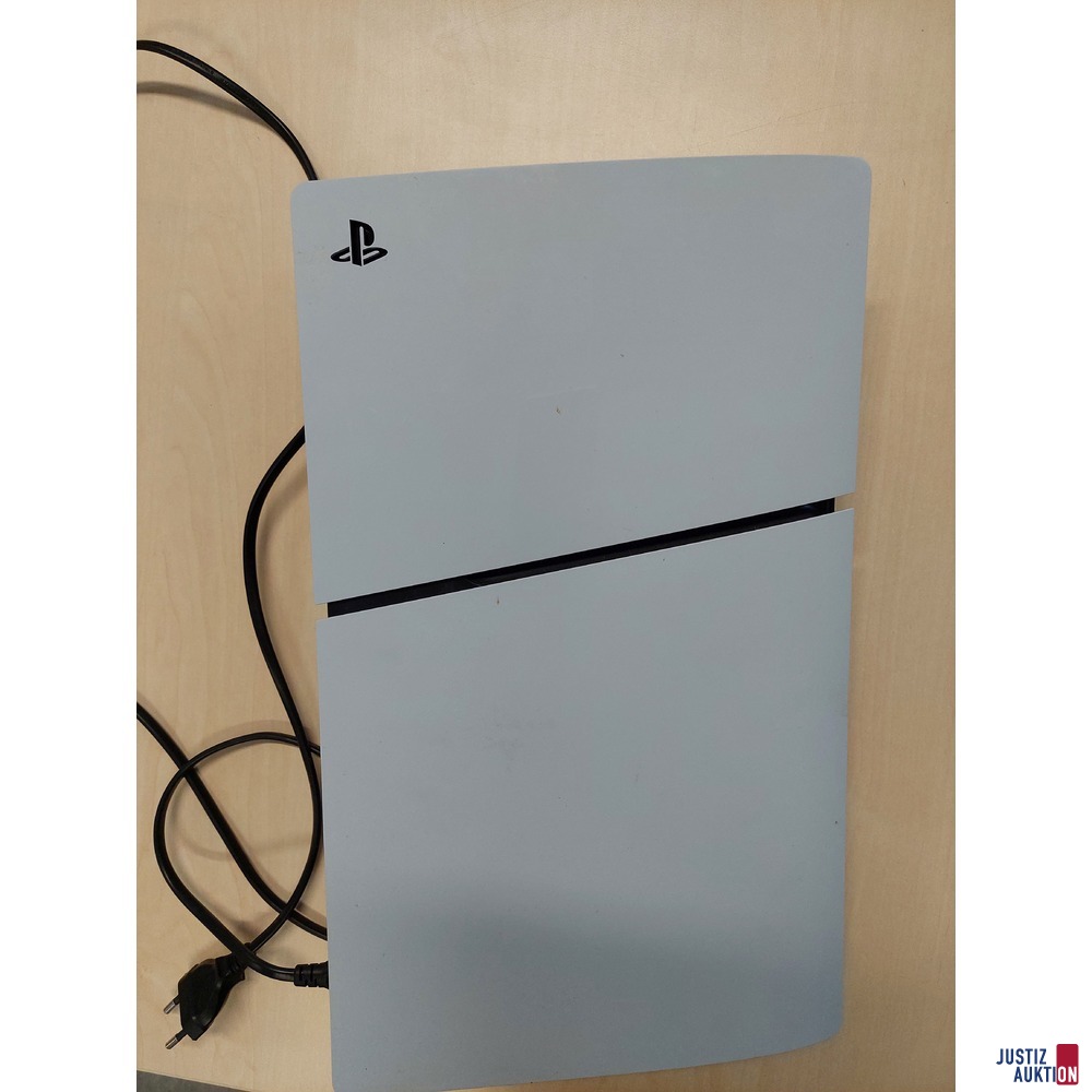 PlayStation 5 der Marke Sony Model CFI-2016
