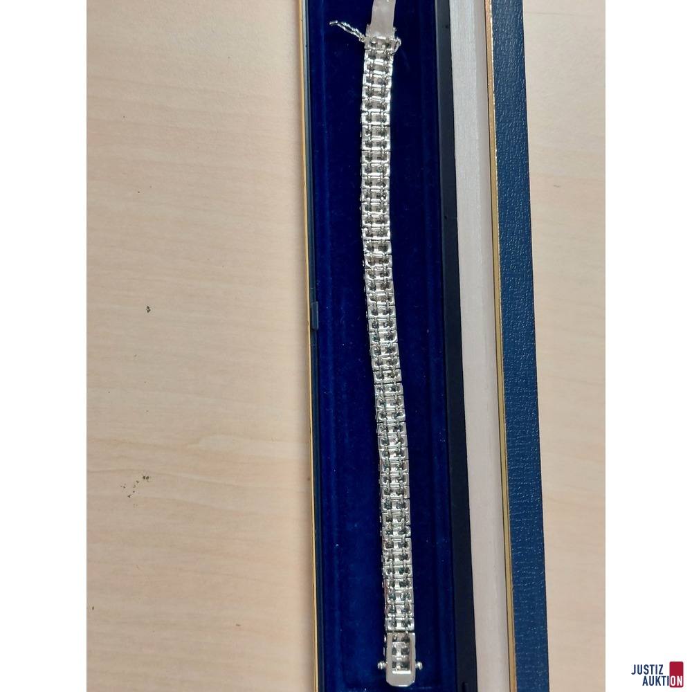 Modeschmucktennisarmband rodiniert mit Schmucksteinen