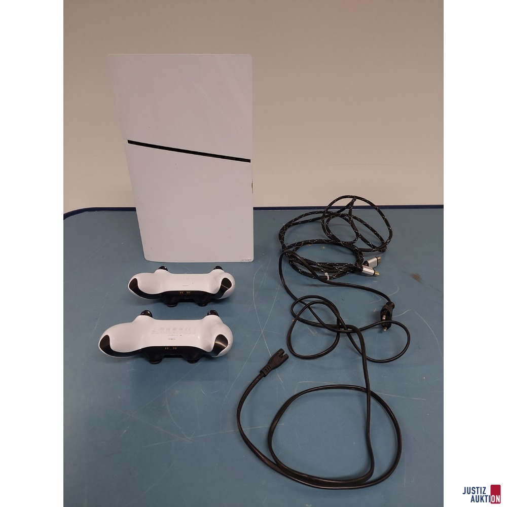 SONY Playstation 5 - Model: CFI-2016