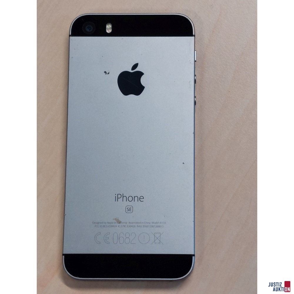 Handy der Marke Apple iPhone SE - Seriennummer: DX5VL1ZUHTVL