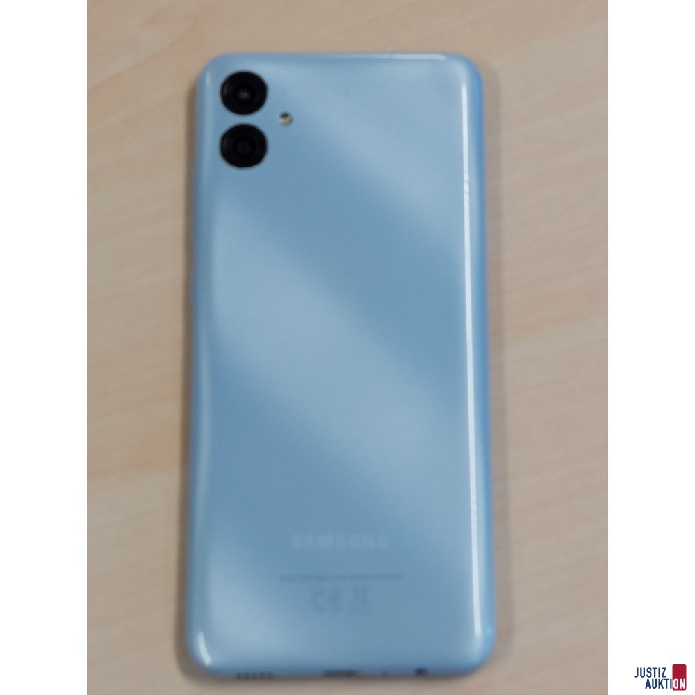 Handy der Marke Samsung Galaxy S04E