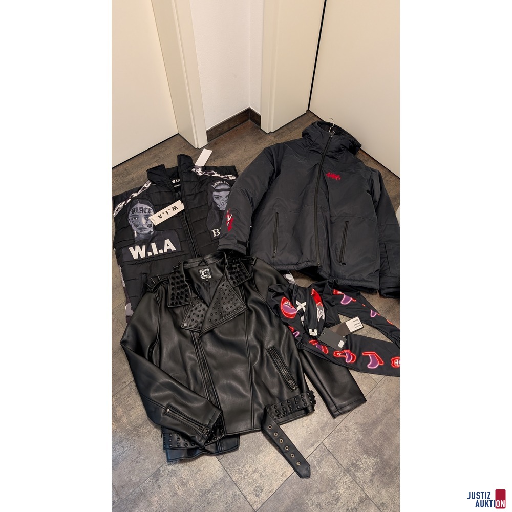 Mystery Box Bekleidung Marke W.I.A.,Gothic u.a.