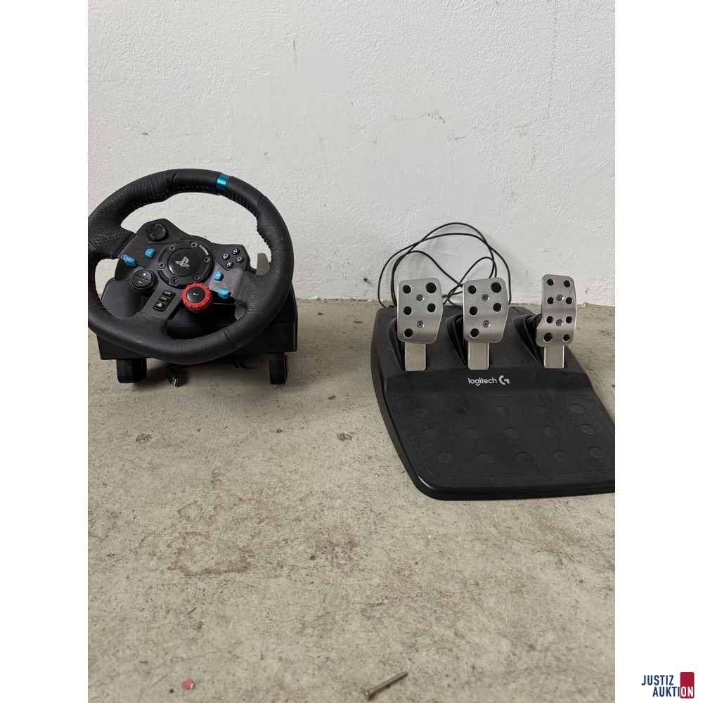 Lenkrad und Pedal