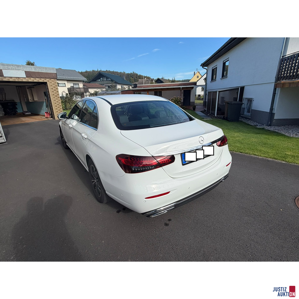 MERCEDES-BENZ E 220d, Baujahr 2023, Garatie bis 2028 – foto 2 – kavel bij Justiz-Auktion, Guckheim