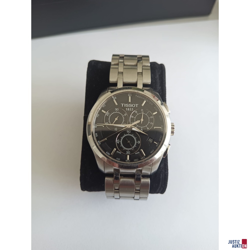 Armbanduhr vorne