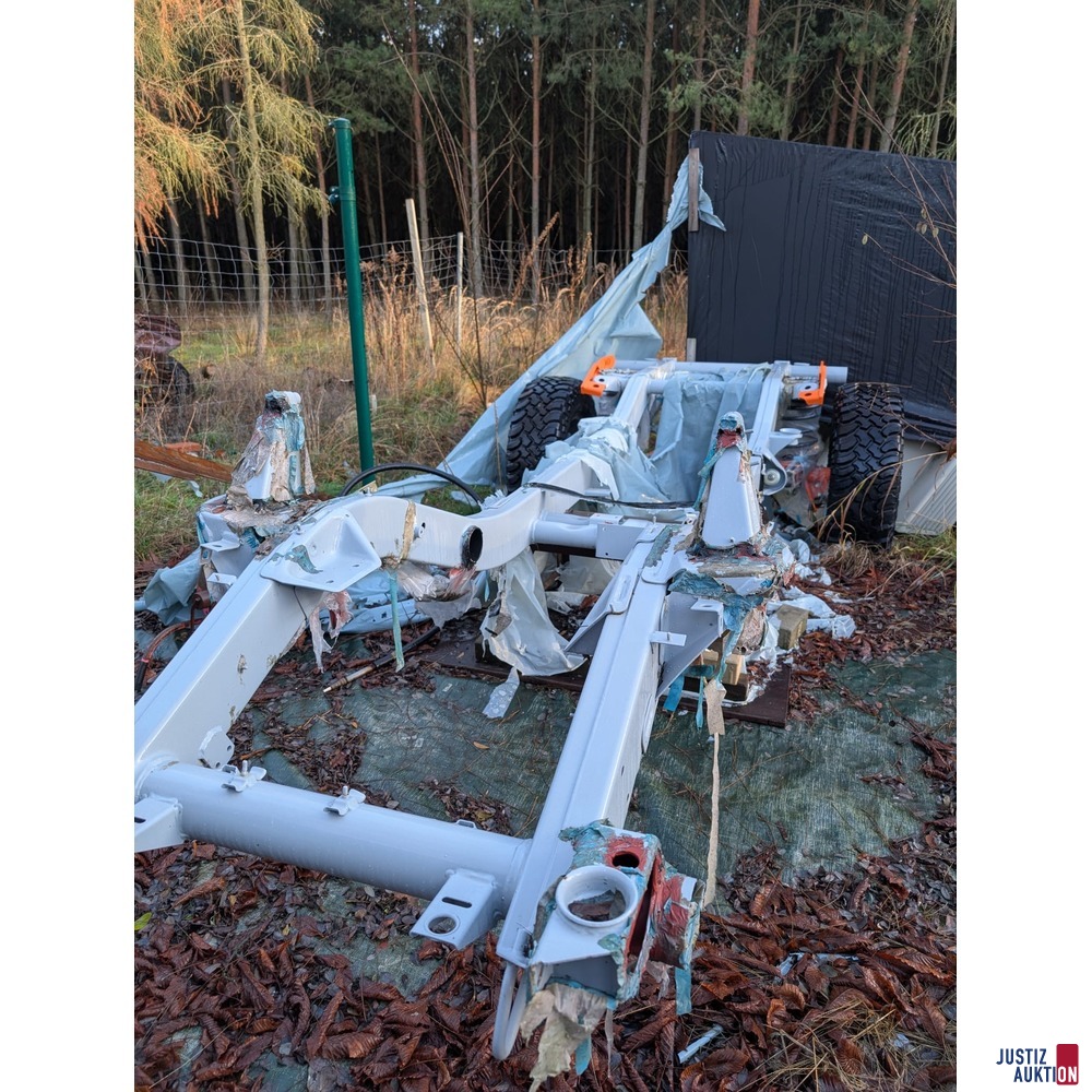 Fahrgestell mit Hinterachse