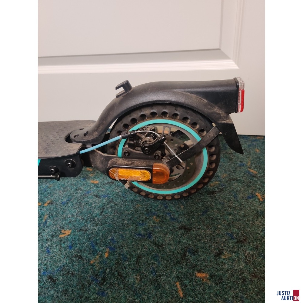 RCB EV85F 2023 Hinterrad