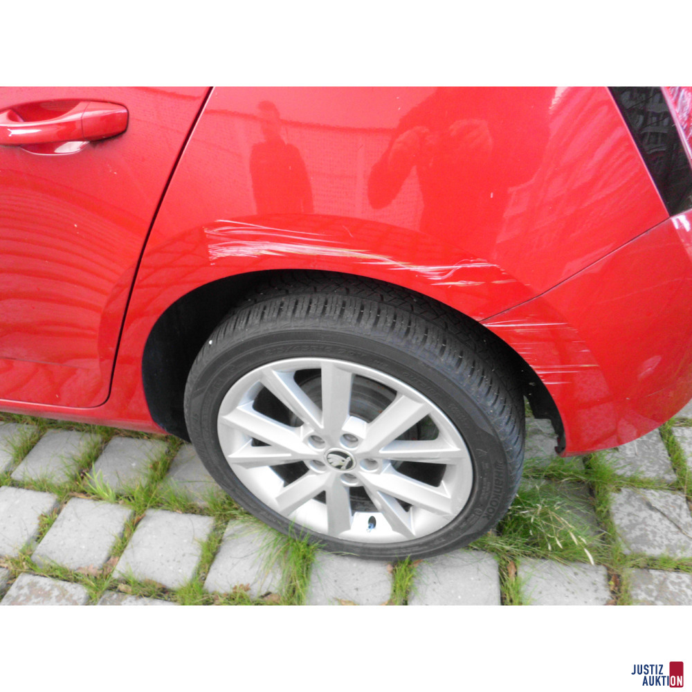 Skoda Fabia 1.0 MPI Clever rot – foto 4 – kavel bij Justiz-Auktion, Bremerhaven