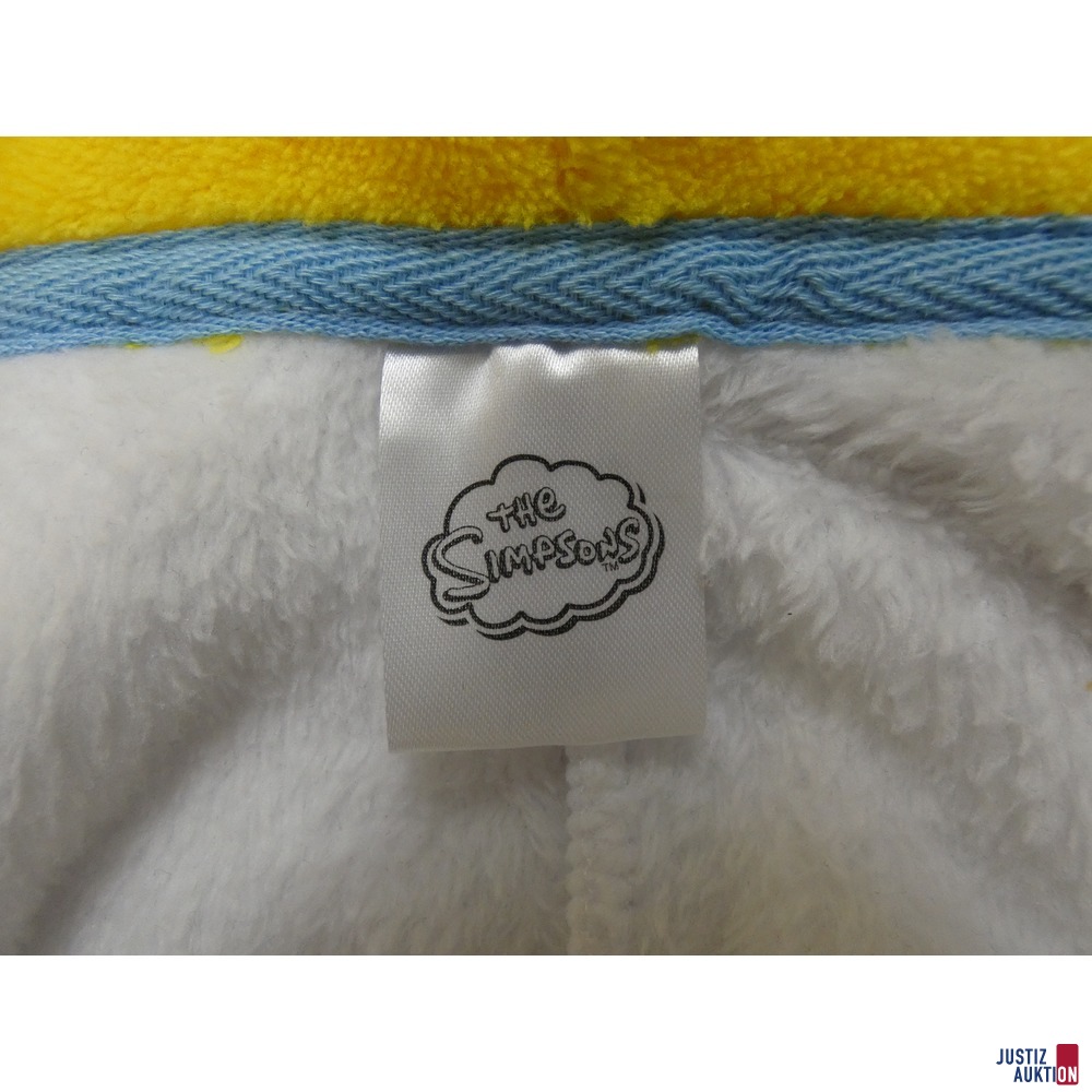 ein "The Simpsons" Jumpsuit aus Fleece