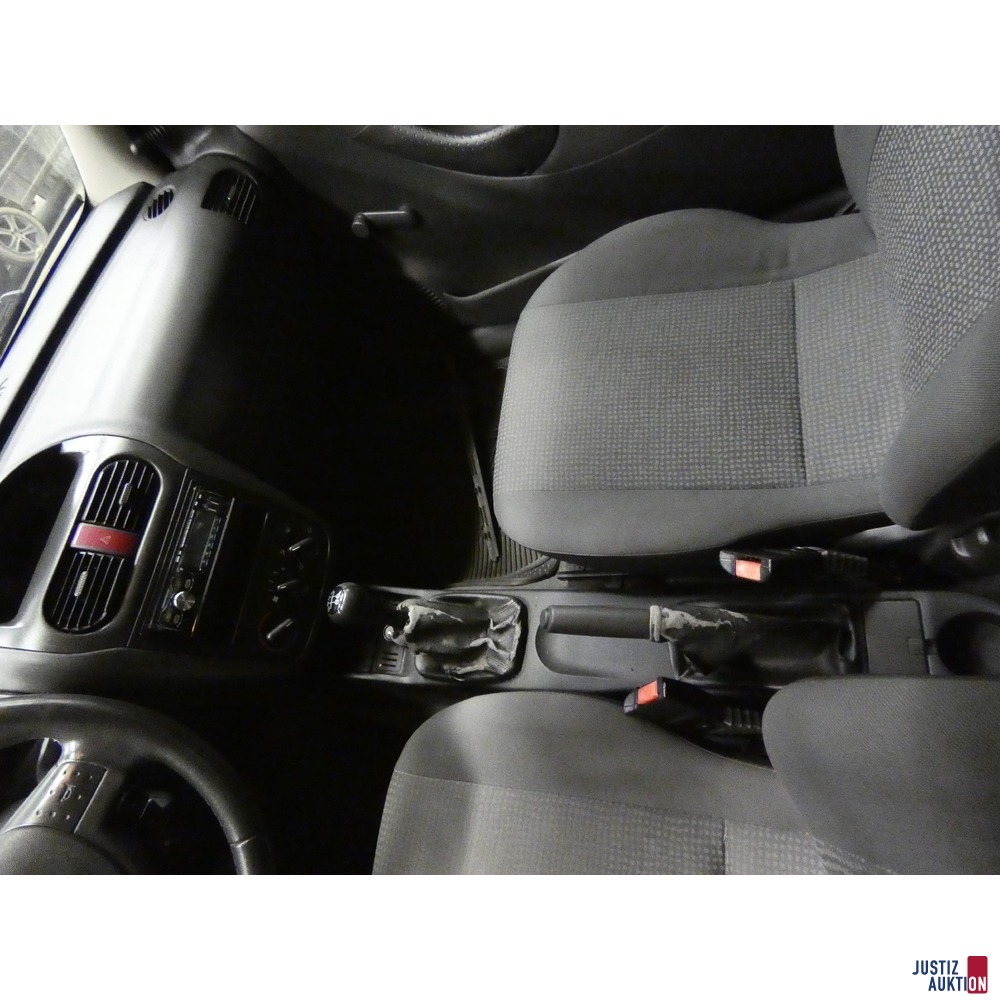 Opel Corsa-C - Sitze