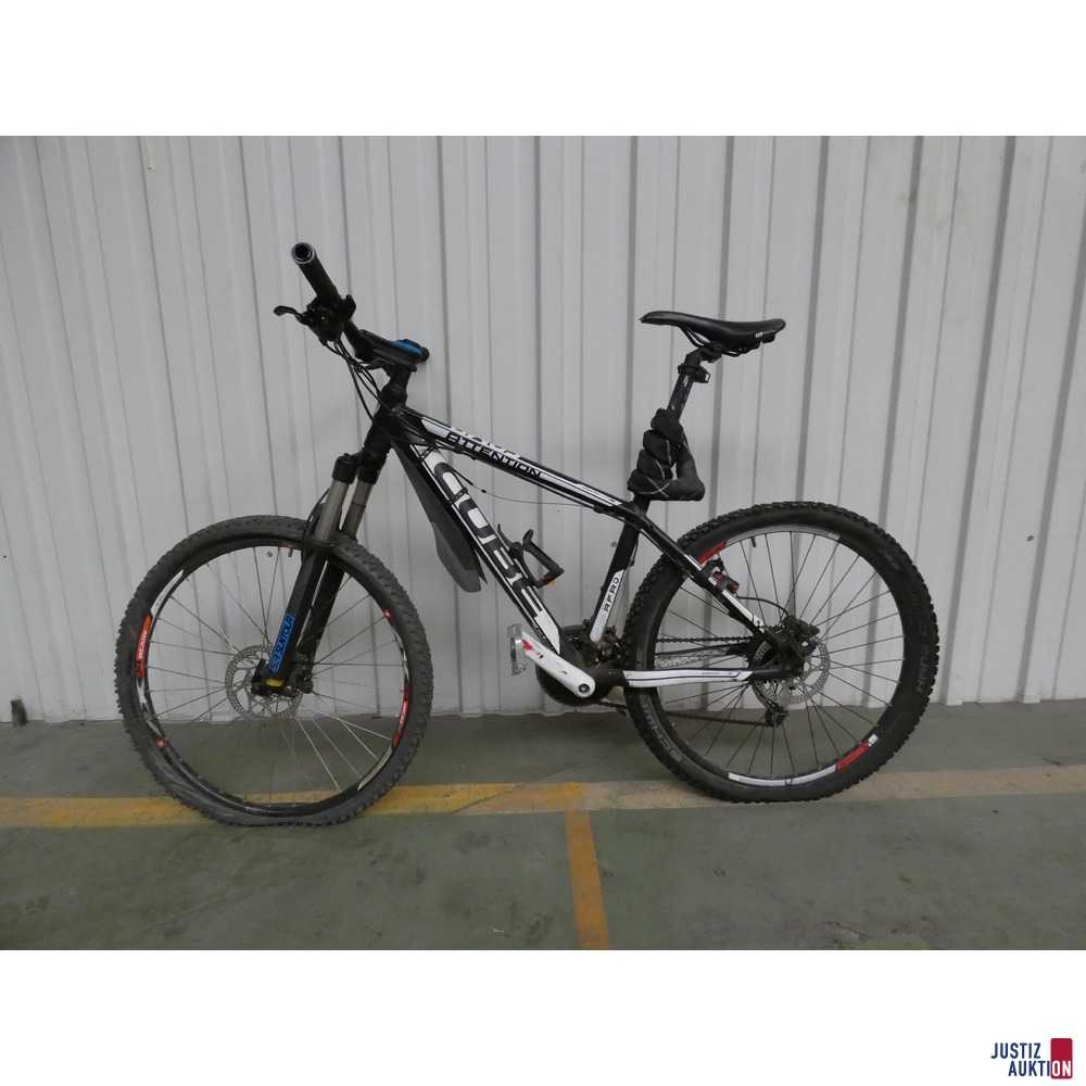 Mountainbike MTB Cube Attention