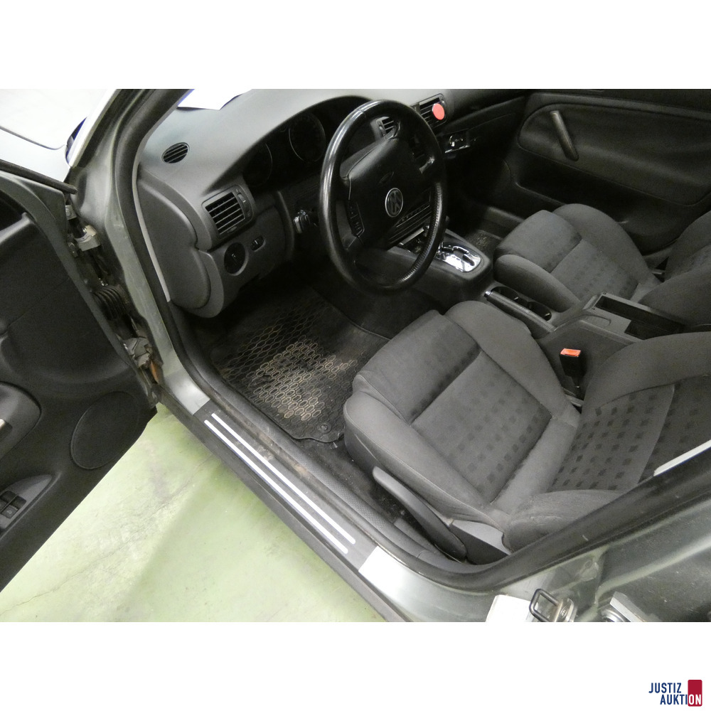 PKW VW Passat Variant – foto 6 – kavel bij Justiz-Auktion, Chemnitz