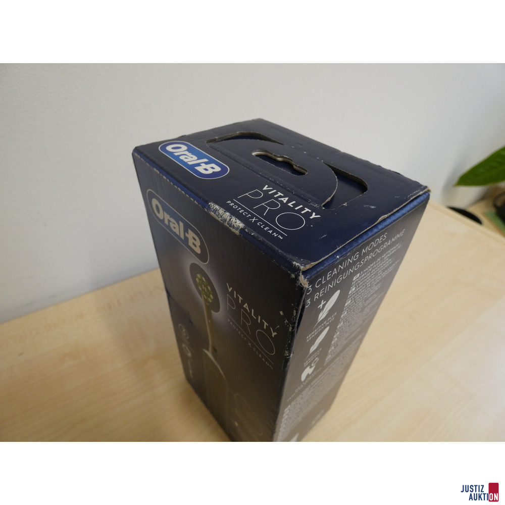 eine elektrische Zahnbürste Oral-B – foto 5 – kavel bij Justiz-Auktion, Chemnitz