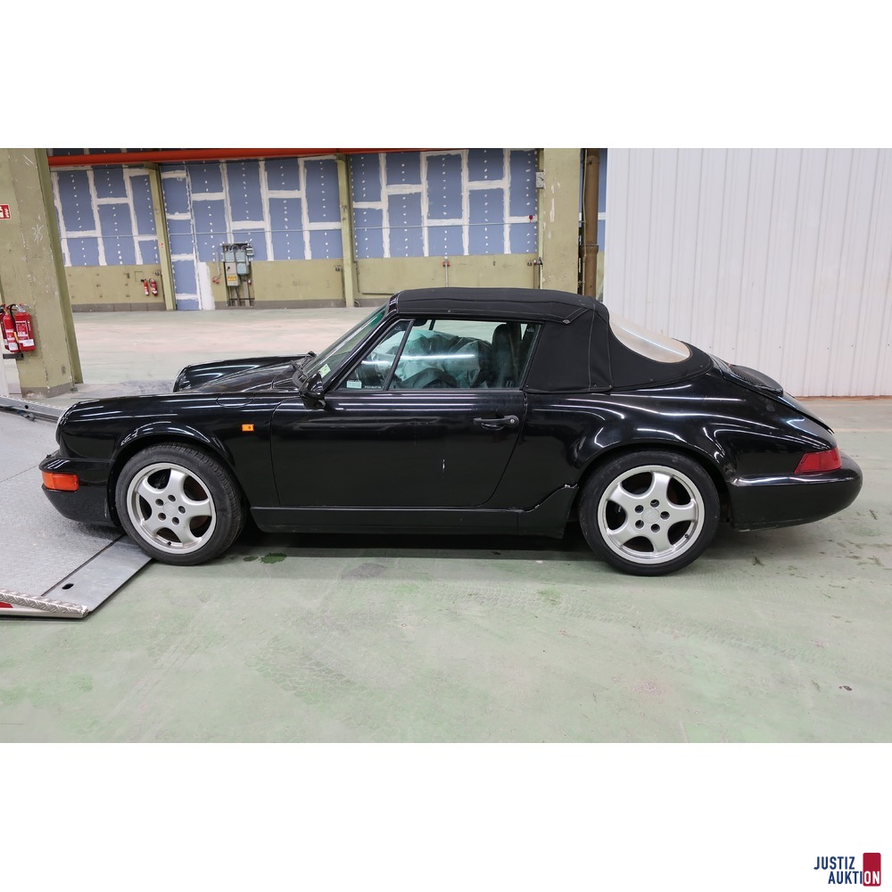 Porsche 911 Carrera 4 Cabriolet