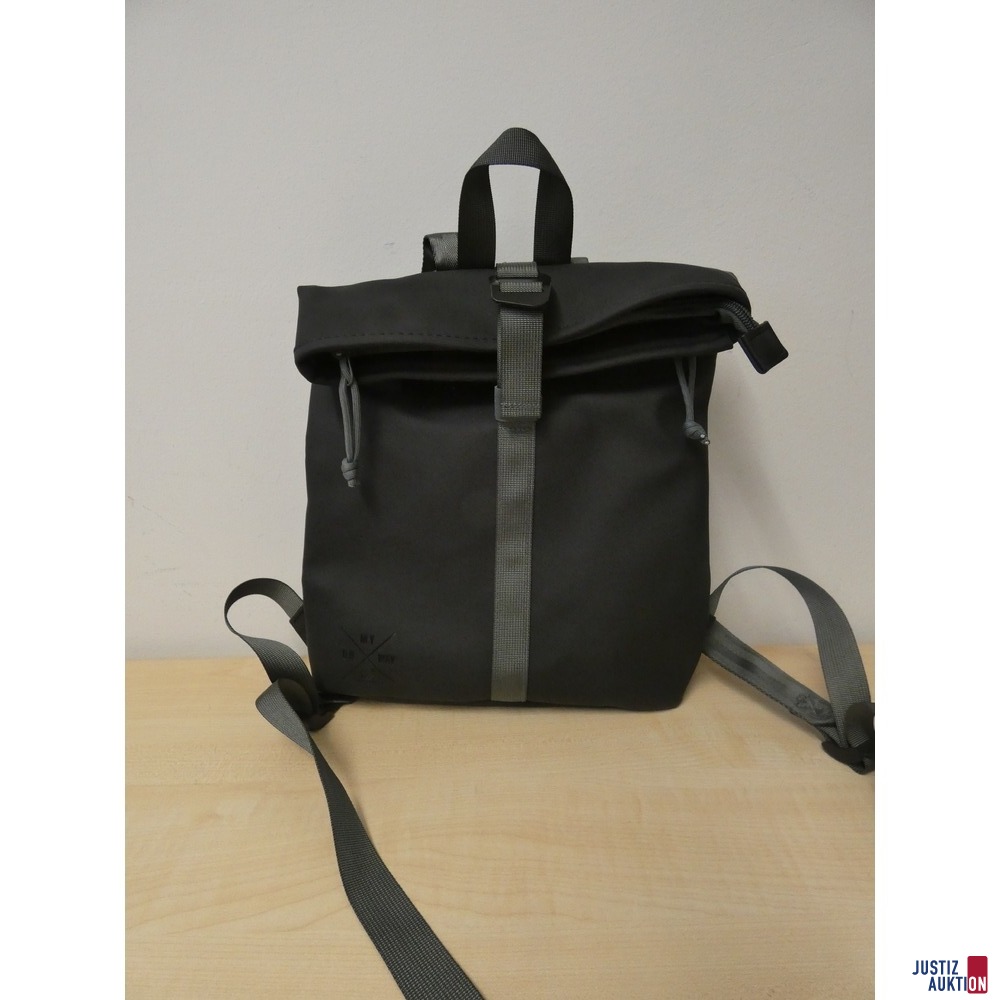 Rucksack Paula, Nanu-Nana; schwarz/grau; 9 Liter