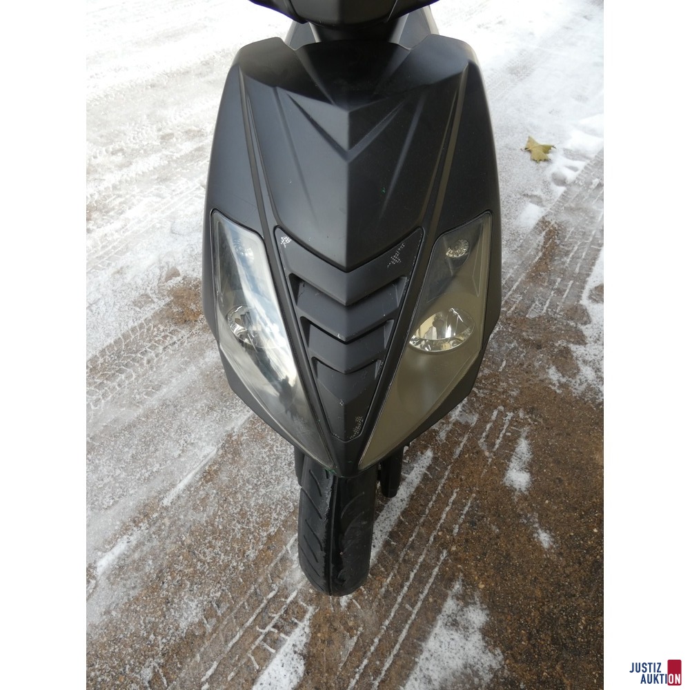 Motorroller Explorer