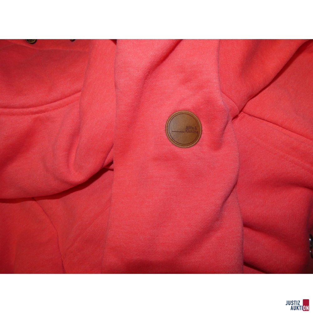 ein pinker Pullover Alife &amp&semi; Kickin