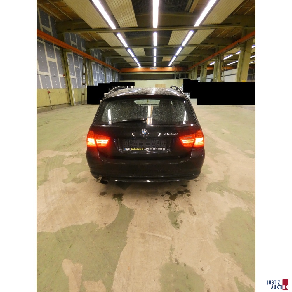 BMW 320i Touring