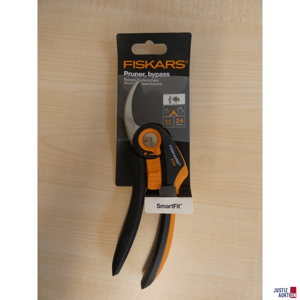 Fiskars Gartenwerkzeuge in OVP