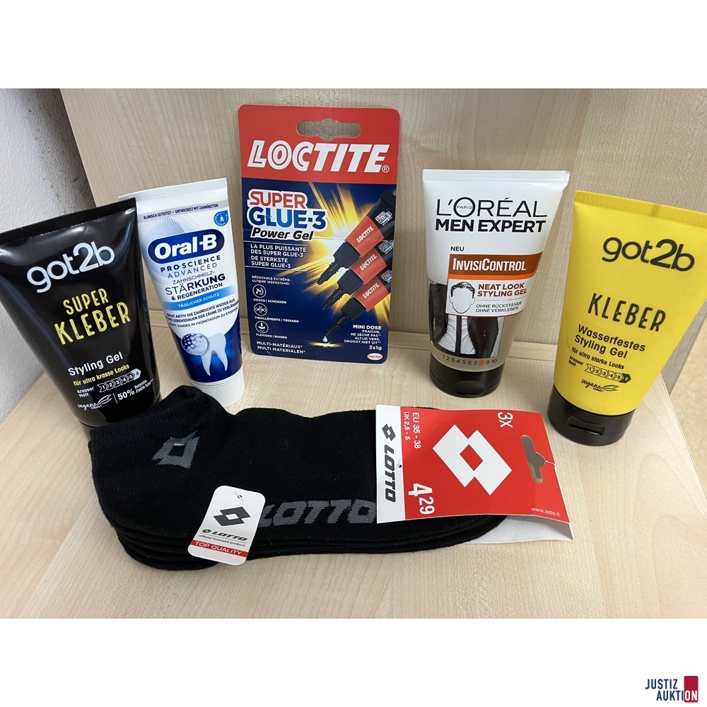 Konvolut Shirt adidas, Haargel, Sneakersocken, Glue