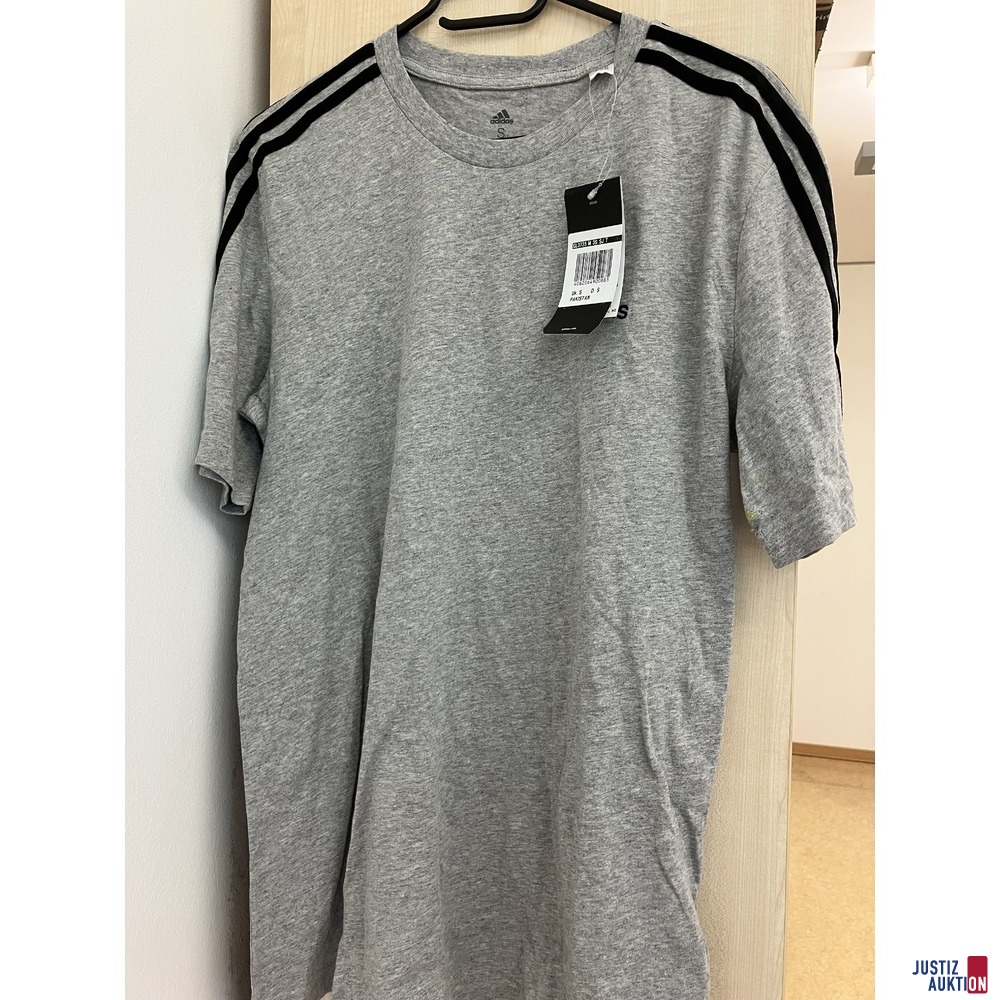 Konvolut Shirt adidas, Haargel, Sneakersocken, Glue