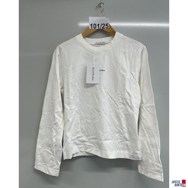 Acne Shirt mit Etikett