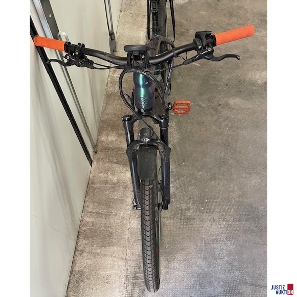 177-25 E-Bike Centurion front