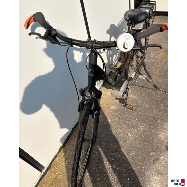 21-2026 E-Bike Riverside Front