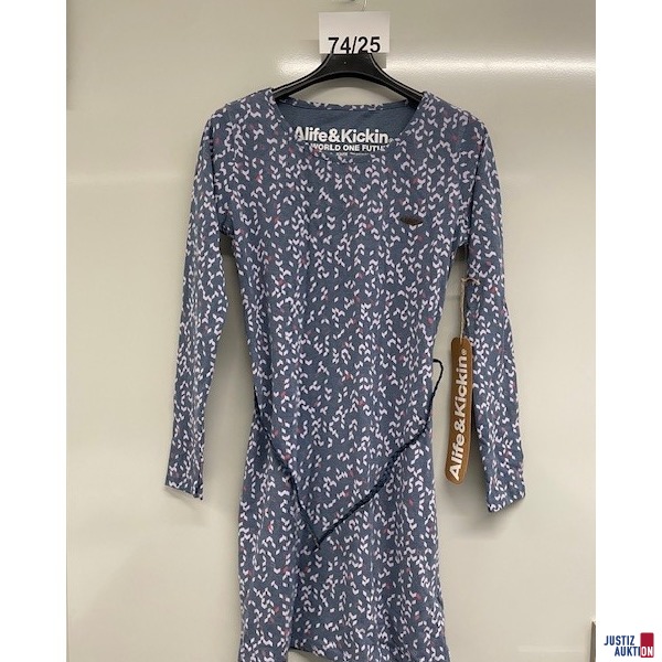 Kleid blau