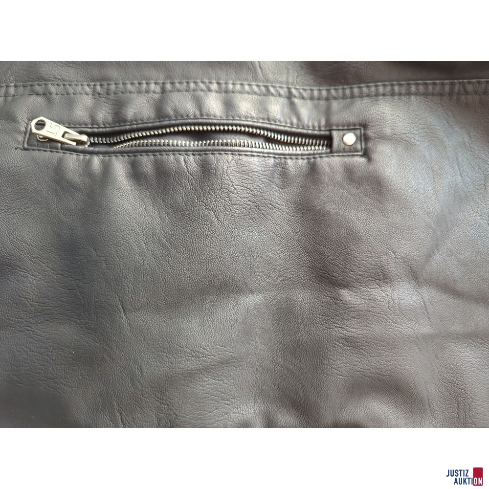 Außen-Brust-Tasche mit Reißverschluss