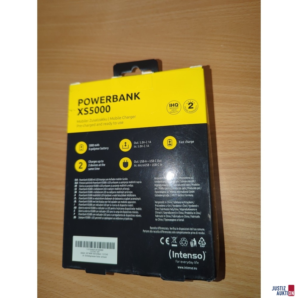 Rückseite Powerbank-Verpackung mit technischen Details