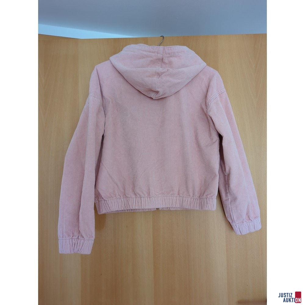 Ansicht von hinten, auf Bügel