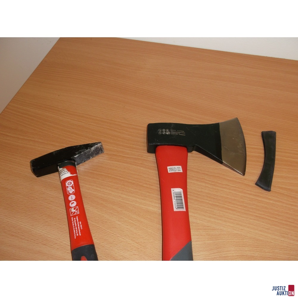 Hammer und Axt im Detail