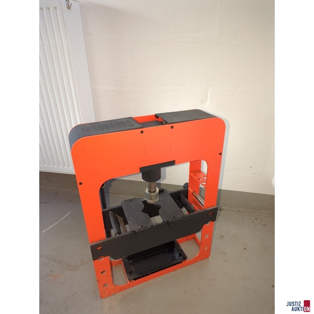 Rückseite der Presse