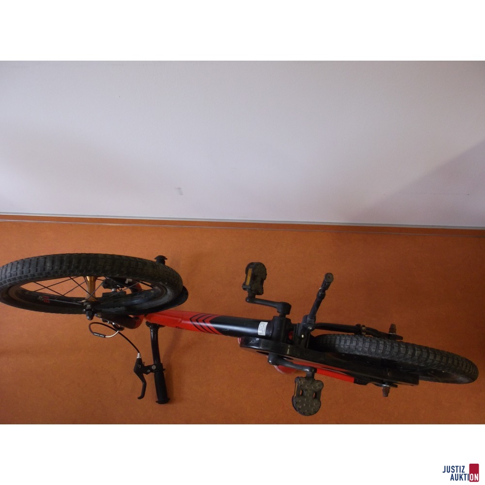 Fahrrad von unten