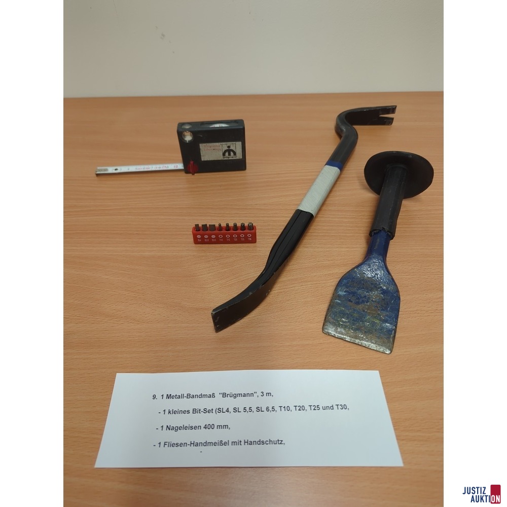 Bandma&szlig;&comma; Bit-Set&comma; Nageleisen und Fliesen-Handmei&szlig;el