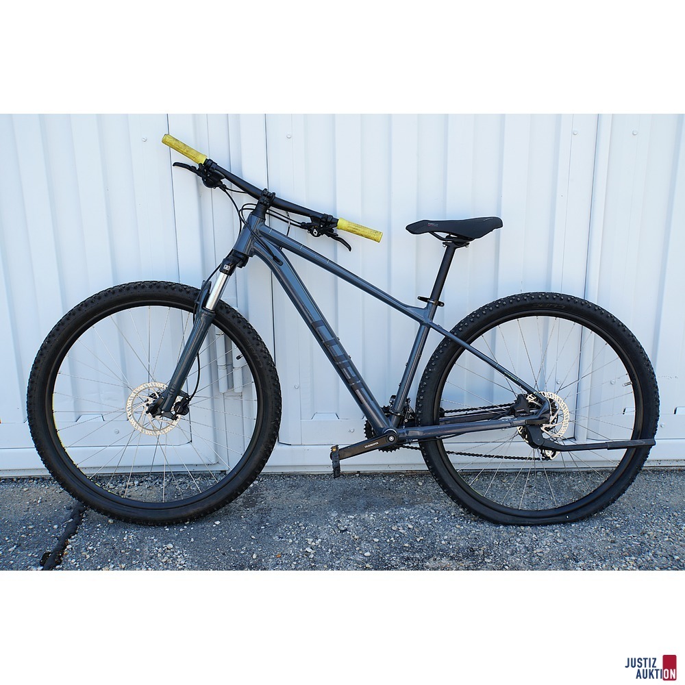 Komplettansicht Fahrrad
