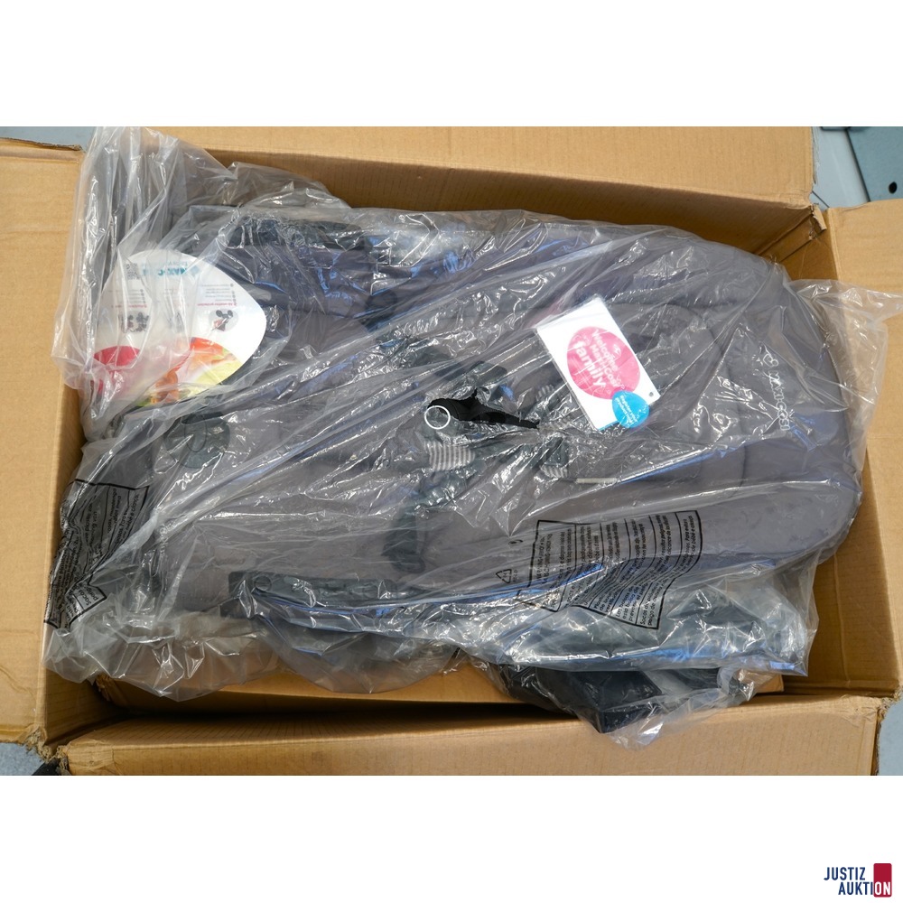 Kinderwagen in Verpackung