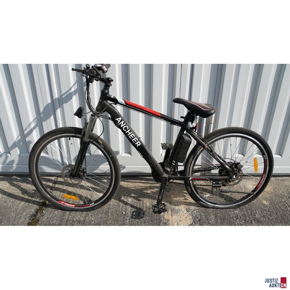 Komplettansicht Fahrrad