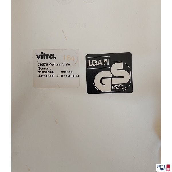 Vitra-Logo